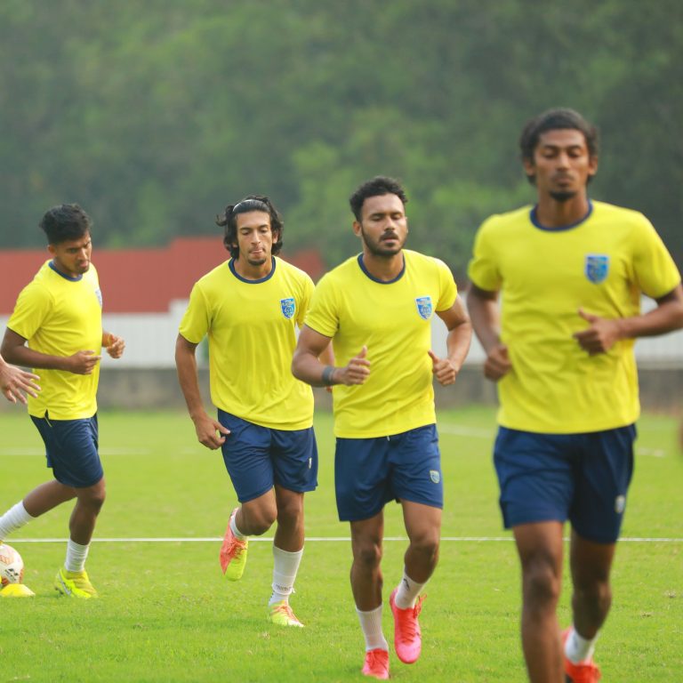 കേരള ബ്ലാസ്റ്റേഴ്സ് വിട്ടുകളഞ്ഞത് മാണിക്യത്തിനെ, പരിശീലകൻ ഇന്ത്യയിലേക്കില്ല